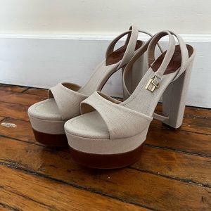 Schutz Kailia Platform Sandal